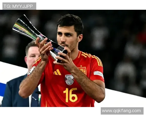 私生活低调且幸福的足球女星,如何平衡事业与家庭的完美之道 私生活低调且幸福的足球女星,如何平衡事业与家庭的完美之道