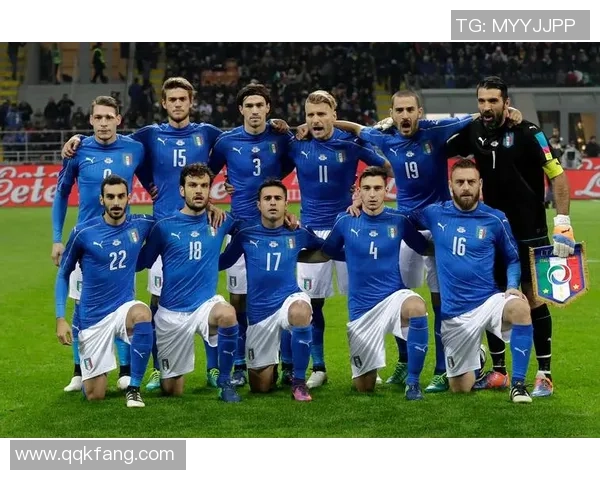 意大利足球队男球星介绍与成就分析